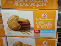 Elf dozen gevulde koeken. 11x 30 stuks. tht 12-25. - afbeelding 2 van  3