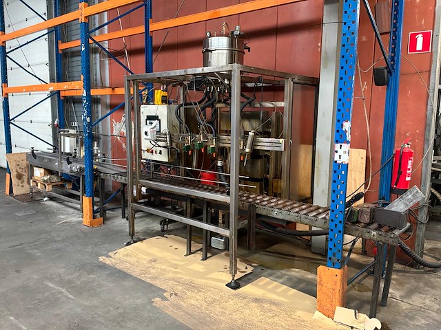 Elf vulmachine met etiketteermachine - afbeelding 4 van  9