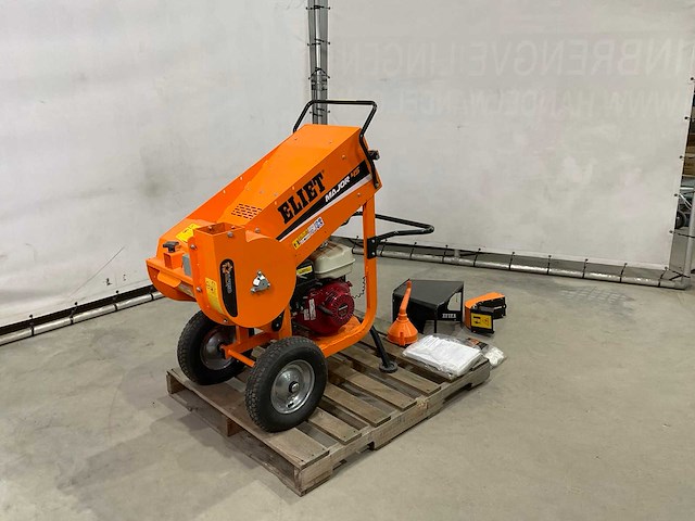 Eliet - major 45 - houthakselaar - afbeelding 2 van  9