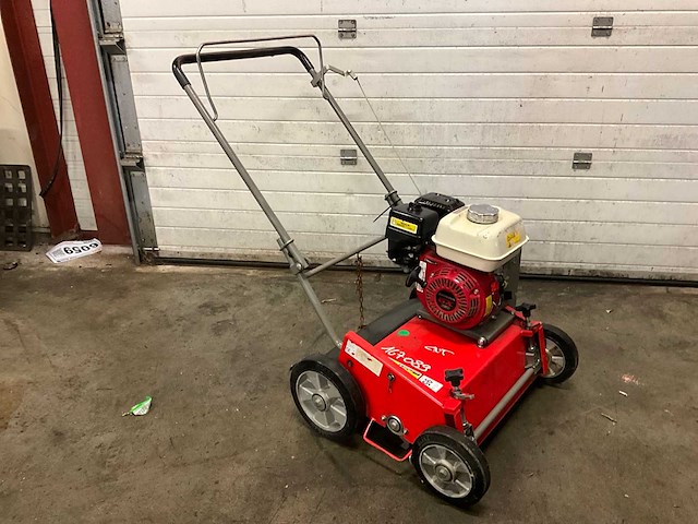 Eliet 501 verticuteermachine - afbeelding 3 van  6