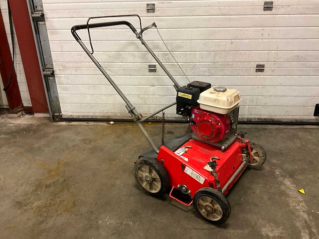 Eliet 501 verticuteermachine - afbeelding 2 van  5