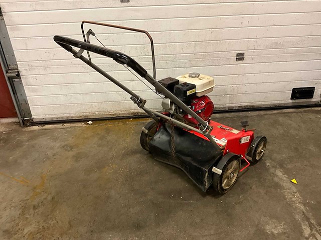 Eliet 501 verticuteermachine - afbeelding 3 van  5