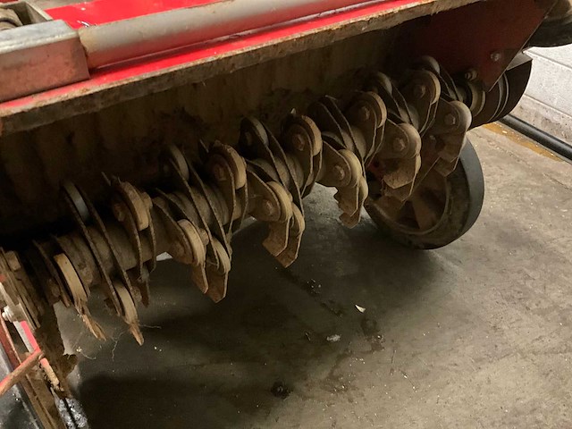 Eliet 501 verticuteermachine - afbeelding 5 van  5