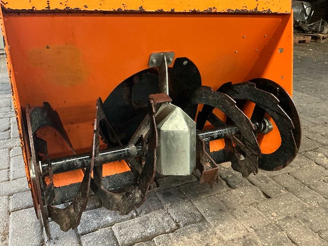 Eliet snowbob 8014t sneeuwschuiver - afbeelding 3 van  14