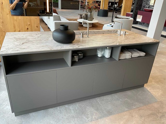 Elis vrijstaand badmeubel met kranen en spiegel - afbeelding 14 van  17