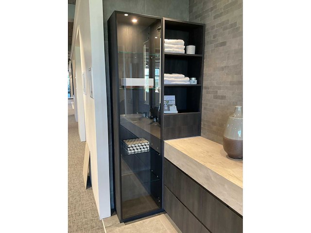 Elise badmeubel met wandkasten-kranen en spiegels - afbeelding 2 van  15