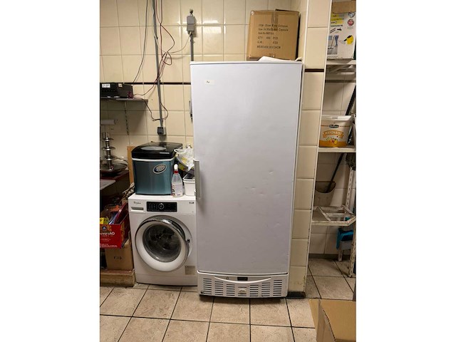 Elite gs-611 vriezer - afbeelding 2 van  4