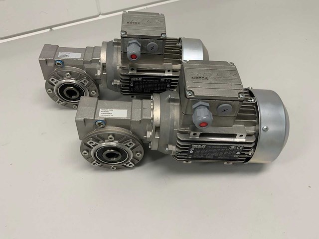 Elk, emk elektromotor (3x) - afbeelding 5 van  6