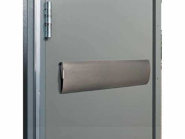 Ellen - tochtwerende klep met borstel - 340 x 84 mm - rvs - deurbeslag (2x) - afbeelding 1 van  6