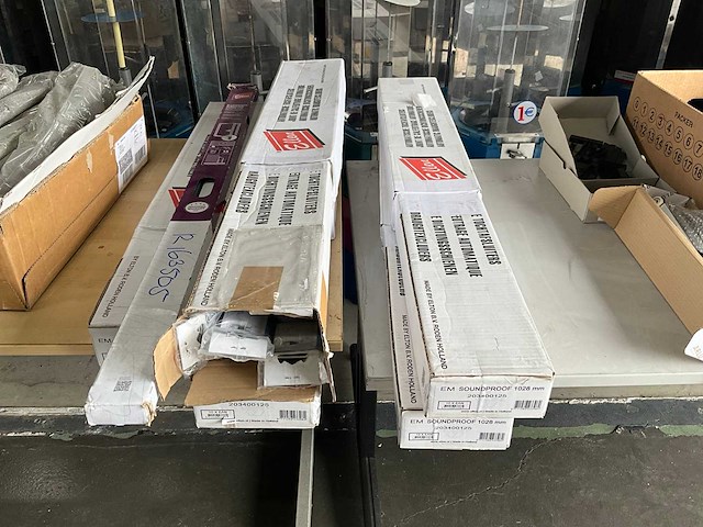 Ellen em soundproof 1028mm partij automatische tochtafsluiters - afbeelding 1 van  6
