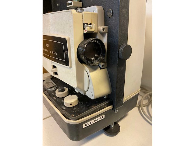 Elmo fp-e filmprojector 8 mm - afbeelding 3 van  3