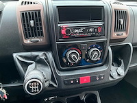 Elnagh - t-loft - 530 - hefbed - enkele bedden - camper - 2017 - afbeelding 4 van  40