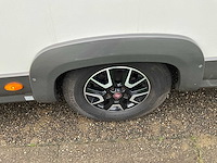 Elnagh - t-loft - 530 - hefbed - enkele bedden - camper - 2017 - afbeelding 25 van  40