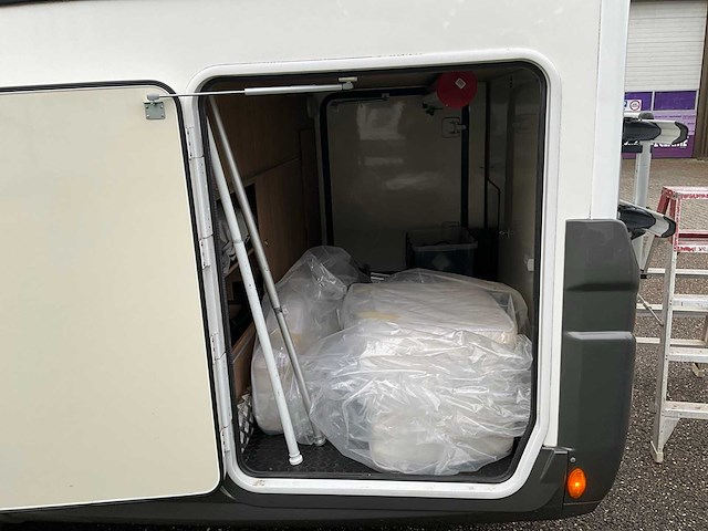 Elnagh - t-loft - 530 - hefbed - enkele bedden - camper - 2017 - afbeelding 35 van  40