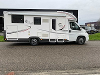 Elnagh - t-loft - 530 - hefbed - enkele bedden - camper - 2017 - afbeelding 34 van  40