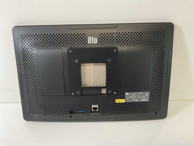 Elo touch solutions elo i5 15.5”, core(tm) i5 8th gen, 16 gb ram, 250 gb ssd all-in-one desktop (7x) - afbeelding 7 van  25
