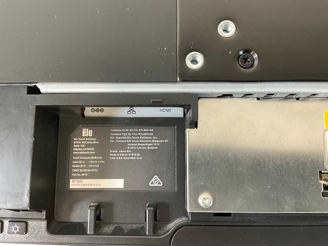 Elo touch solutions elo wlids i5 15.5”, core(tm) i5 6th gen, 16 gb ram, 250 gb ssd all-in-one desktop (8x) - afbeelding 13 van  25