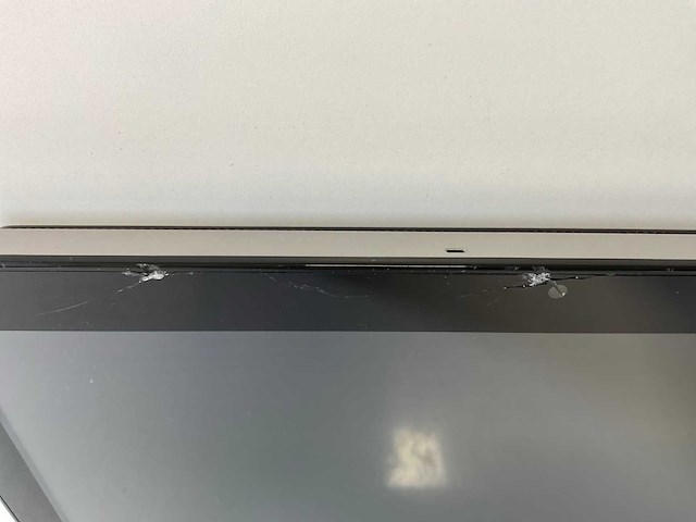 Elo touch solutions elo wlids i5 15.5”, core(tm) i5 6th gen, 16 gb ram, 250 gb ssd all-in-one desktop (8x) - afbeelding 17 van  25