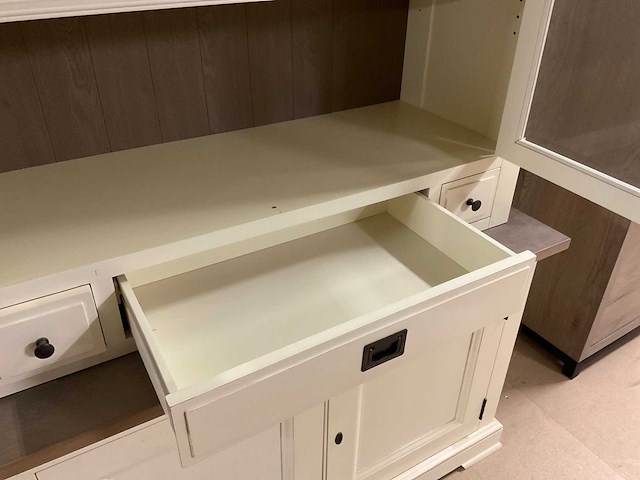 Elsa buffetkast - afbeelding 7 van  18