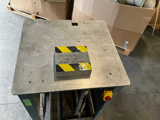 Elu mof96 freesmachine - afbeelding 2 van  5