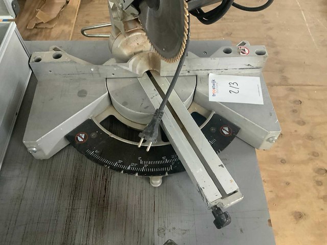 Elu p 274e afkortcirkelzaagmachine - afbeelding 2 van  4