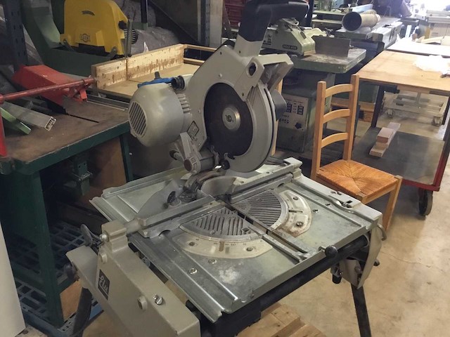 Elu tgs-173 a5 afkortcirkelzaagmachine - afbeelding 2 van  4