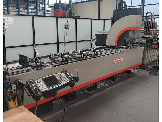 Elumatec - 2008 - sbz 122-20 - cnc freesmachine - afbeelding 1 van  5