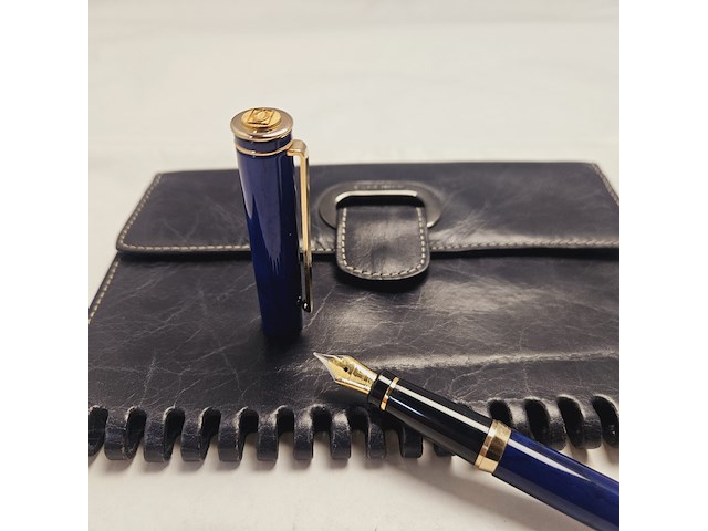 Elysee capitol 18kt gp vulpen inclusief leren claudio ferrici notitieboek - afbeelding 1 van  9