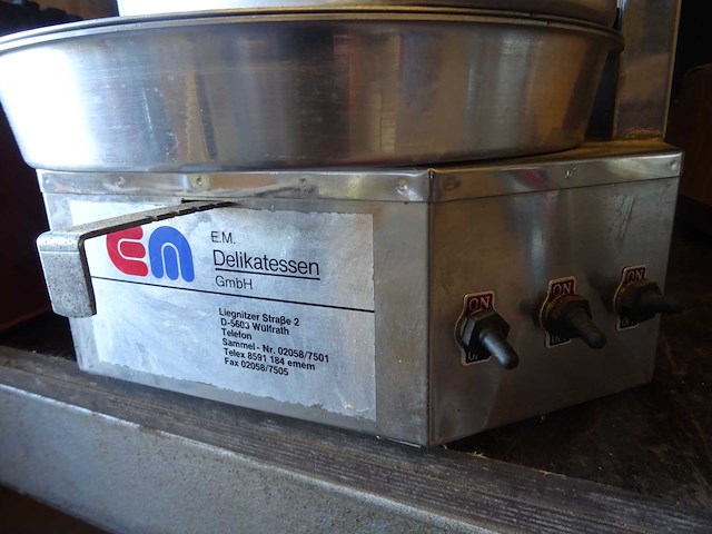 E.m. - kt1 - donergrill - afbeelding 2 van  5