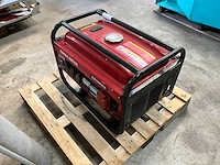 Em4800ex stroomgenerator - afbeelding 4 van  5