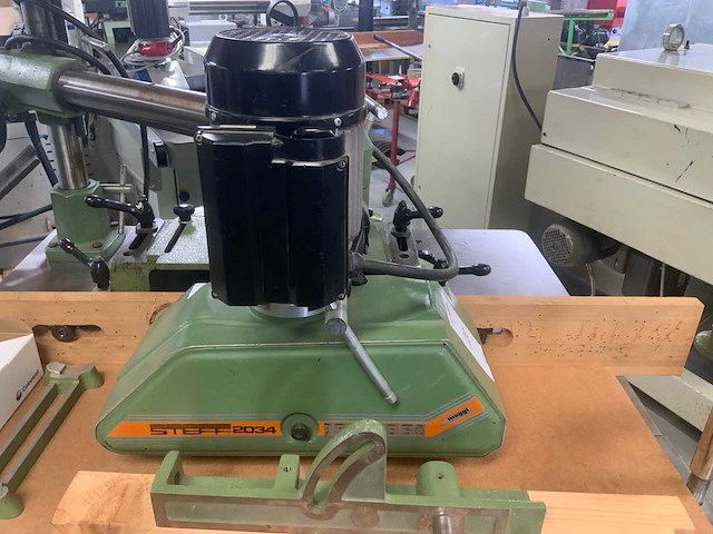 Ema fv-110 tafel- en spilfreesmachine - afbeelding 1 van  3