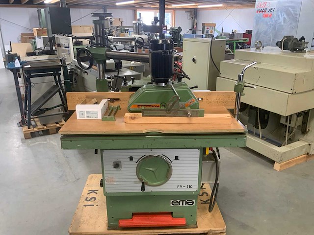 Ema fv-110 tafel- en spilfreesmachine - afbeelding 2 van  9