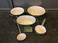 Emaille potten en pannen - afbeelding 1 van  6