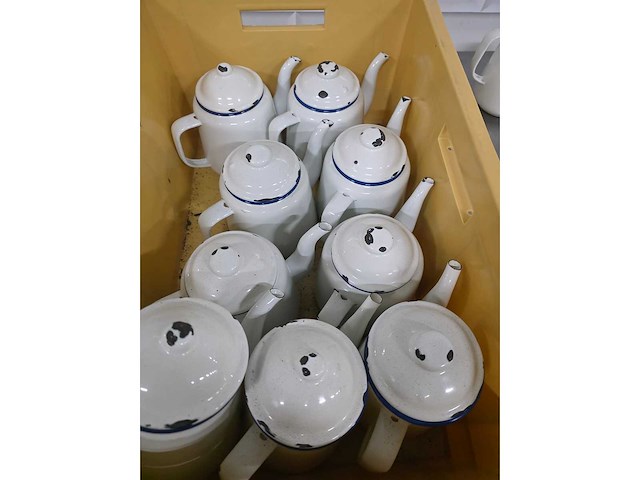 Emaille schenkkan (12x) - afbeelding 4 van  4