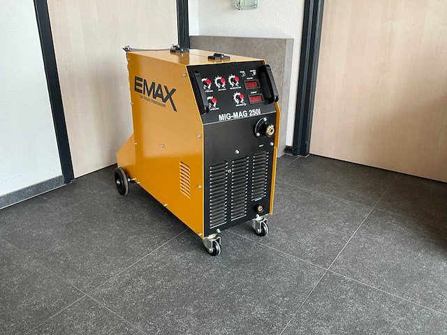 Emax 250i mig-mag lasapparaat - afbeelding 2 van  7