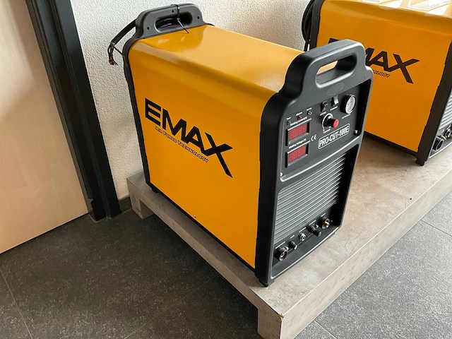 Emax pro cut 100e plasmasnijmachine - afbeelding 3 van  8