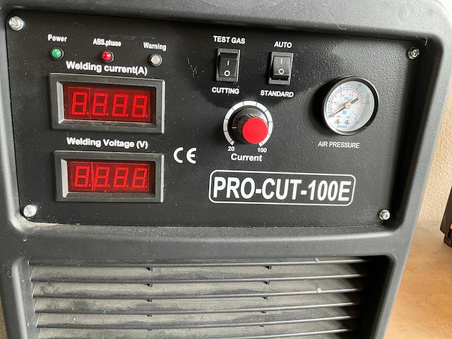 Emax pro cut 100e plasmasnijmachine - afbeelding 5 van  8