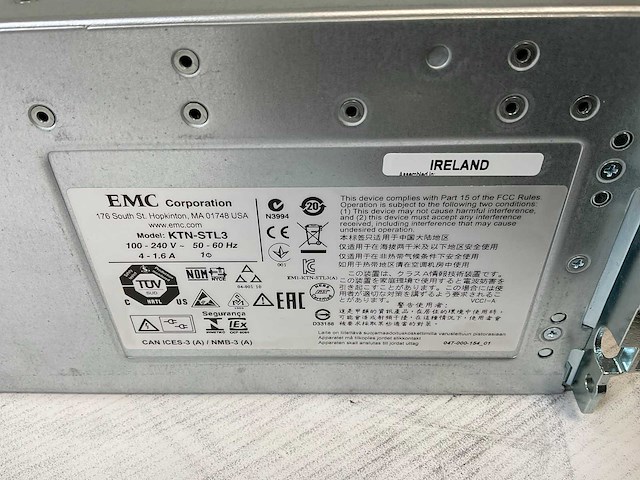Emc (ktn-stl3) 9x 300 gb sas(hdeae02eaa51) - 3x 300 gb sas(huc156030css200) - 1x 300 gb sas(hus156030vls600) - 1x 300 gb sas(st300mp0026 disk array enclosure - afbeelding 6 van  11