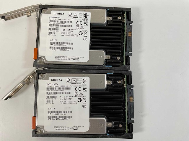 Emc (ope25), 4x 1.2tb sas (st1200mm0099) - 10x 3.84tb sas (px05srb384) network attached storage - afbeelding 4 van  11