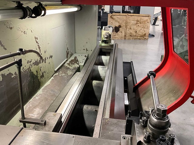 Emco - 2006 - e 300 / 3000 - teach-in draaibank - afbeelding 11 van  42