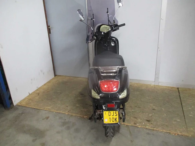 Emco - bromscooter - novantic classic riva - e-scooter - afbeelding 10 van  11