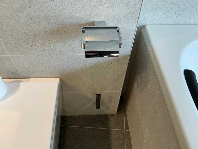 Emco - loft - toilet- en reserverolhouder - afbeelding 1 van  6