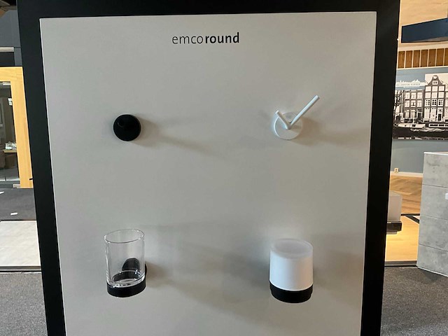 Emco - round - toilet- en badaccessoires - afbeelding 1 van  3