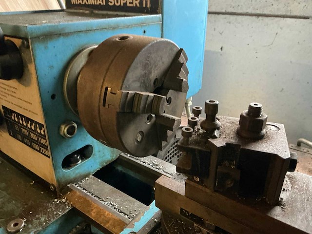 Emco maximat super 11 centerdraaibank met kolomboor hulpstuk - afbeelding 6 van  12