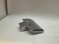 Emco trend toiletrolhouder met klep chroom - afbeelding 5 van  5