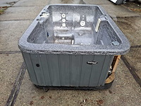 Emerald 4 persoons jacuzzi en buitenspa - afbeelding 26 van  27