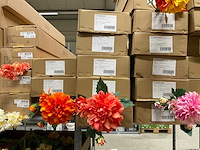 Emerald en silka kunstbloemen - afbeelding 9 van  13