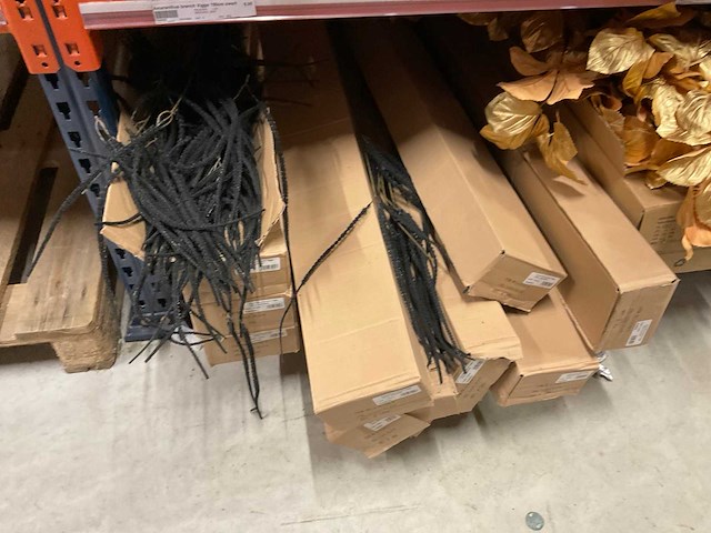 Emerald en silka kunstbloemen - afbeelding 9 van  15