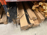 Emerald en silka kunstbloemen - afbeelding 9 van  15