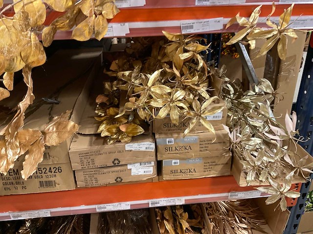 Emerald en silka kunstbloemen - afbeelding 13 van  15